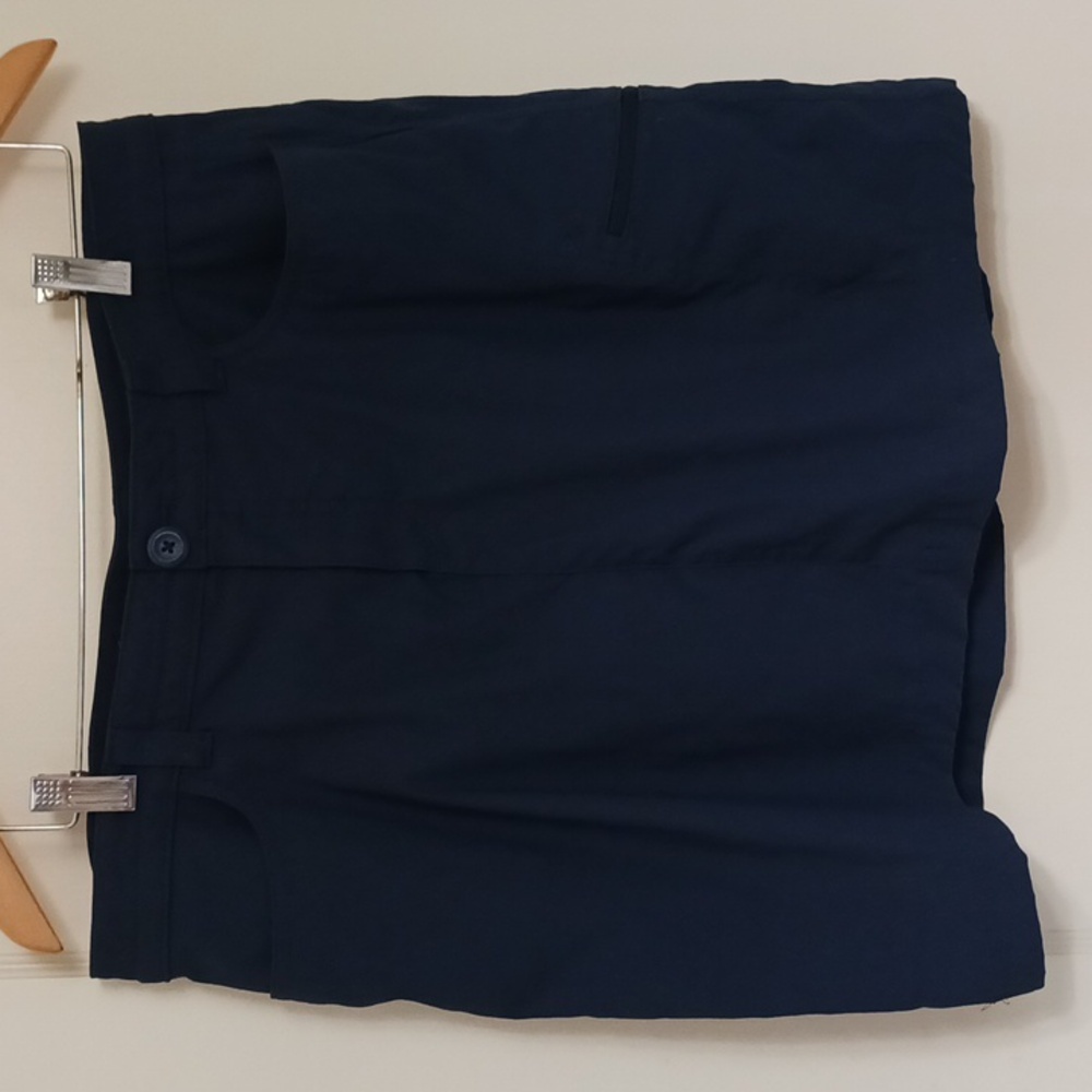 Eddie Bauer Blue skort many pockets Womens Size 12 Basic Capsule